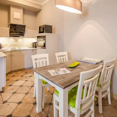 Strandvillen - Mit Meerblick Und 1 Schlafzimmer Sv-701 * Binz